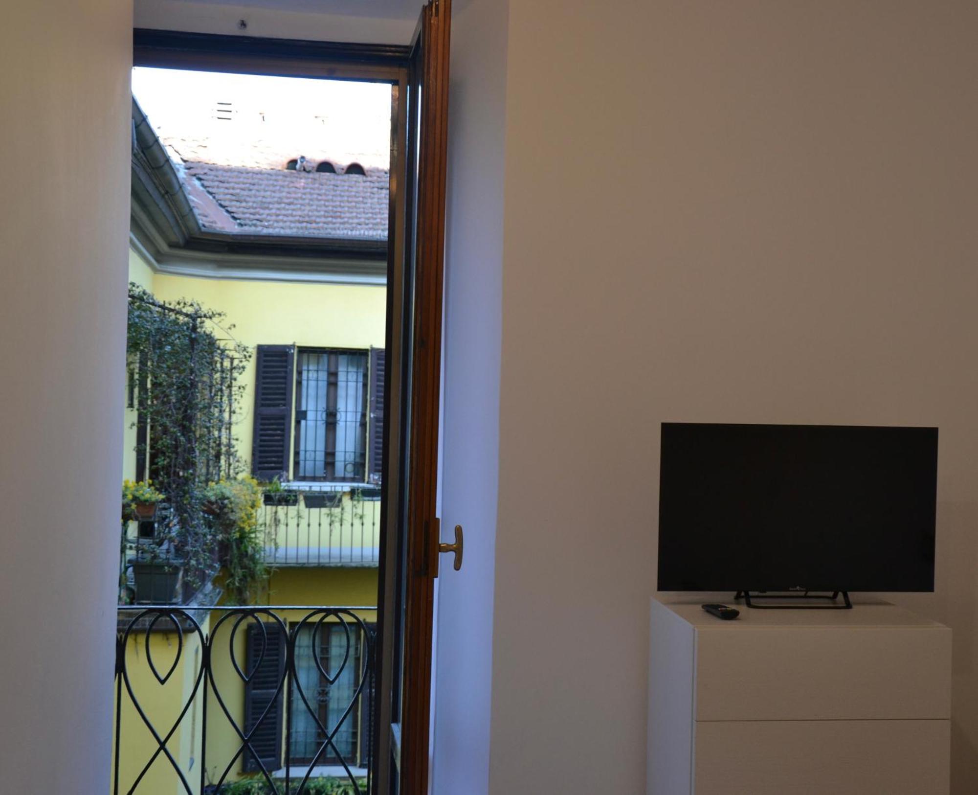 Bubi House Porta Romana Milano Exteriör bild